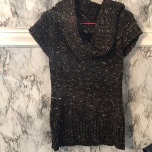 Large sweater brown and white cotton material